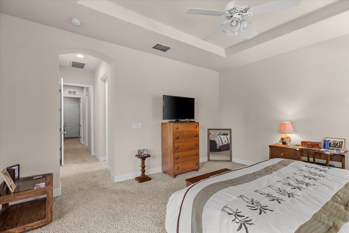 805 Freedom Point Way, Manteca, CA 95336