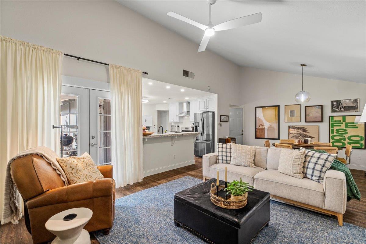 2216 Venus Dr, Ceres, CA 95307