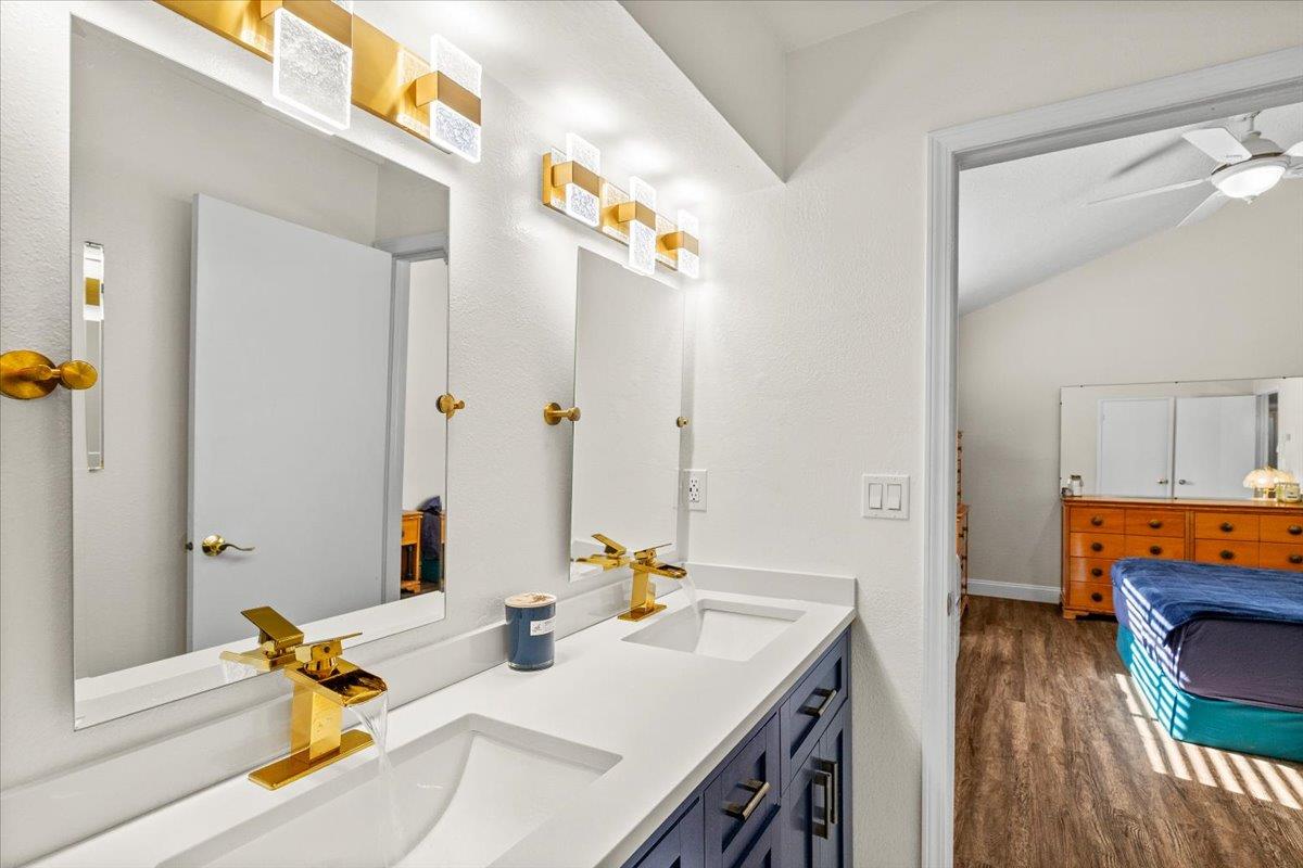 2216 Venus Dr, Ceres, CA 95307