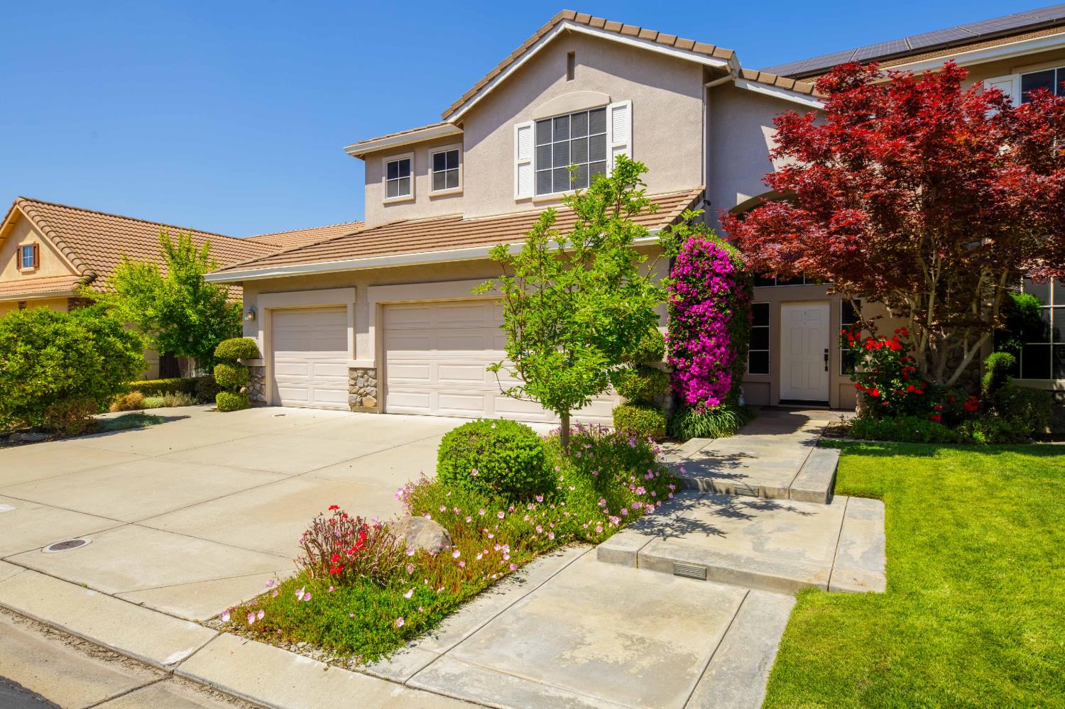1705 Avignon Ln, Modesto, CA 95356