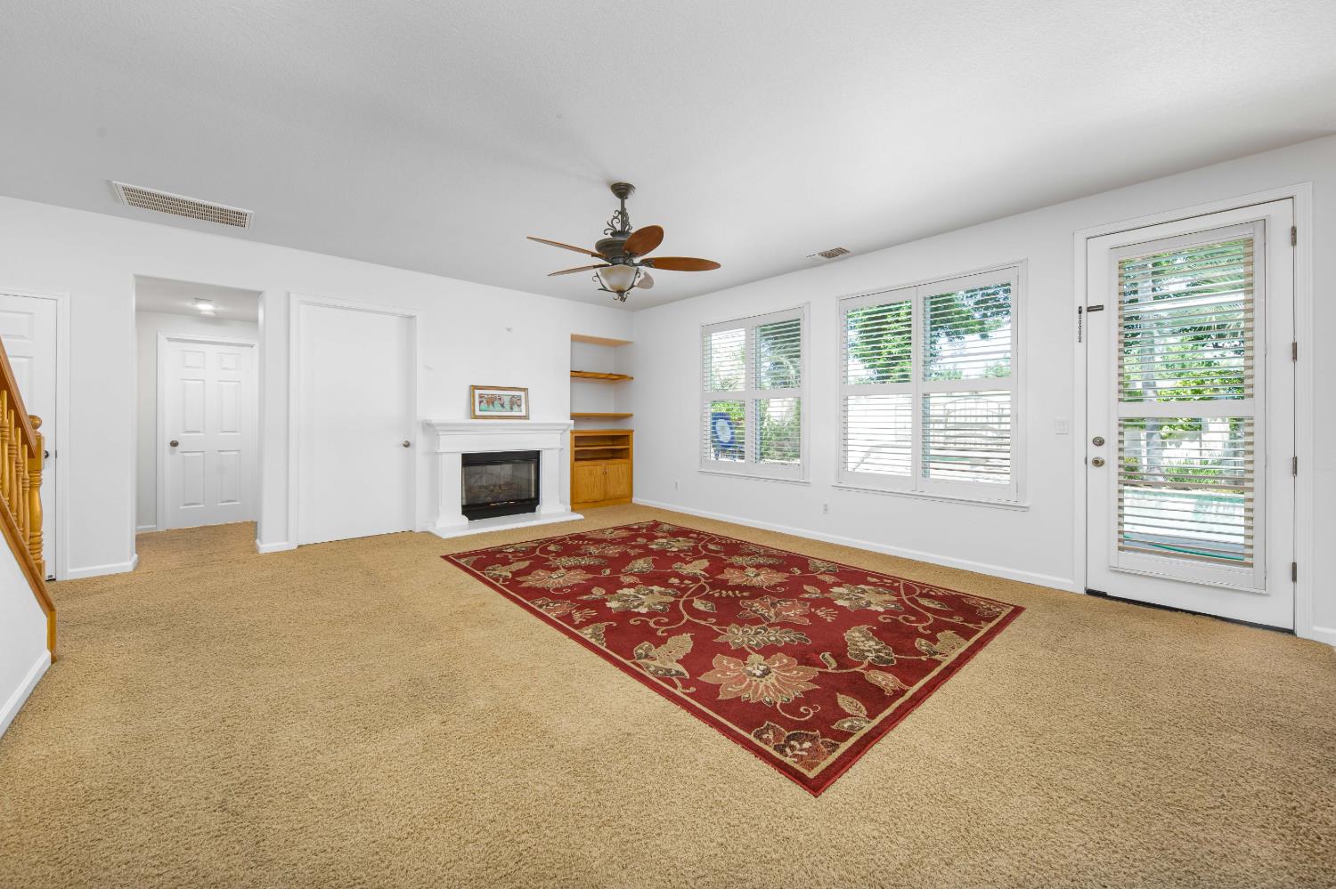 1705 Avignon Ln, Modesto, CA 95356