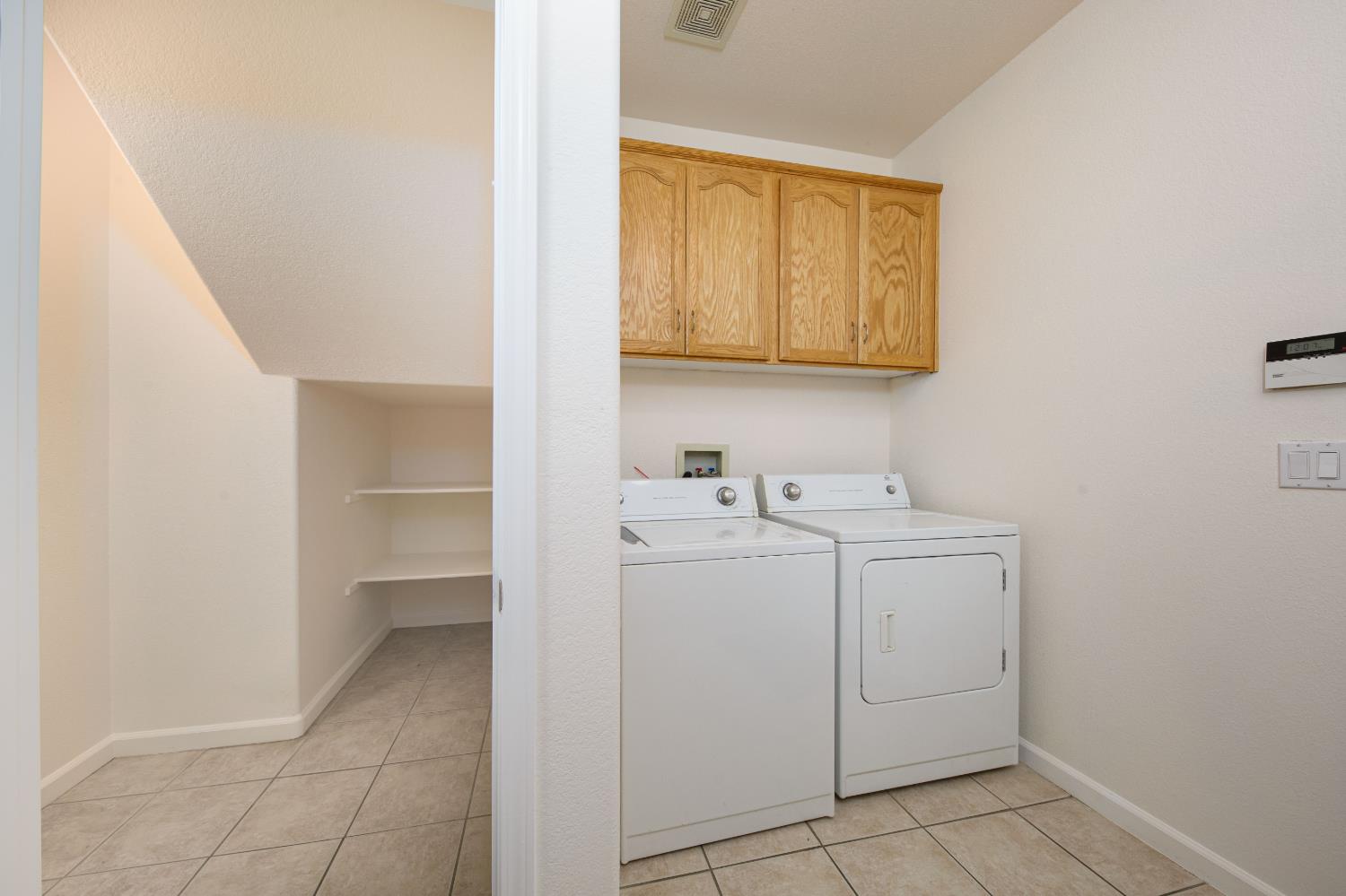 1705 Avignon Ln, Modesto, CA 95356