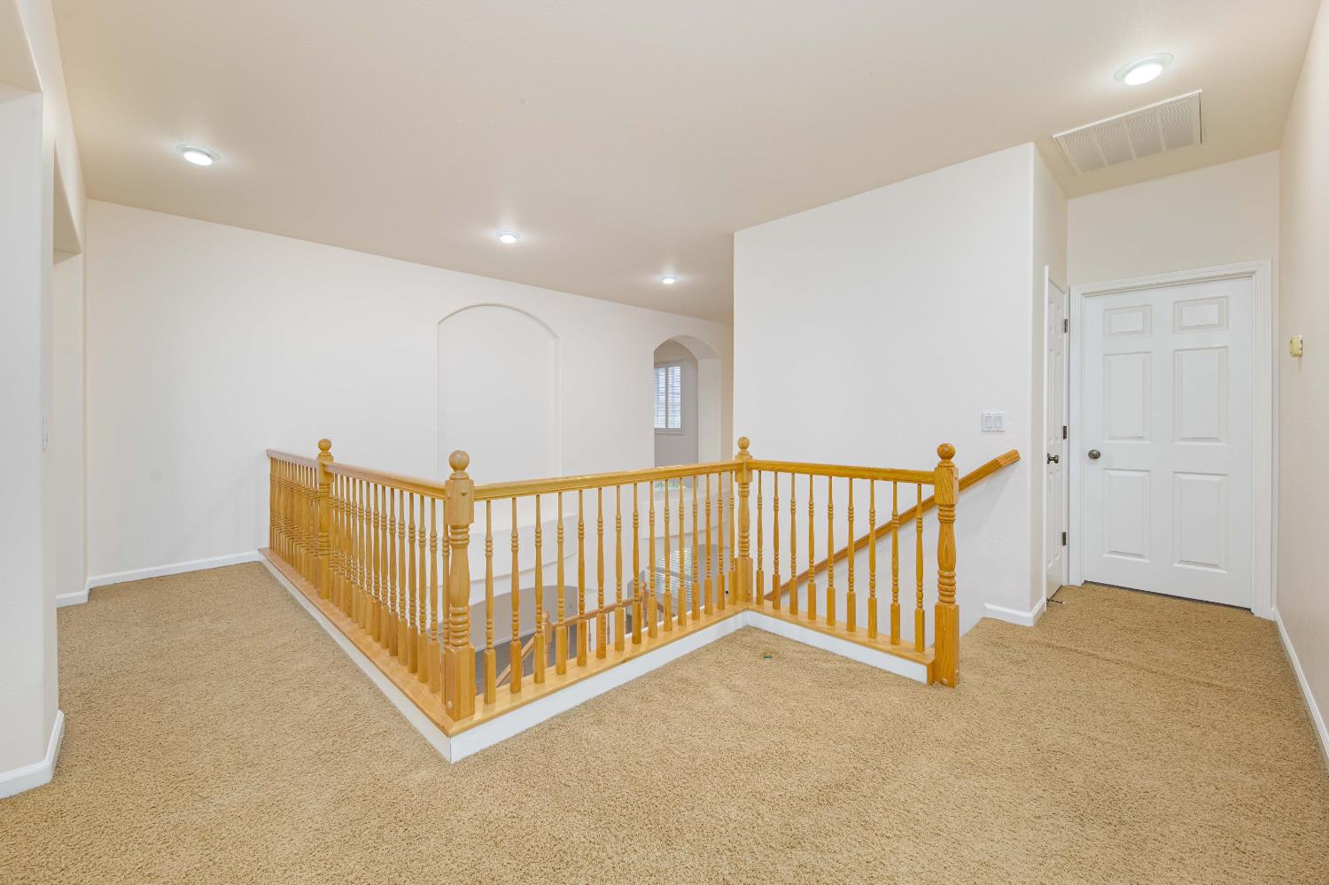 1705 Avignon Ln, Modesto, CA 95356