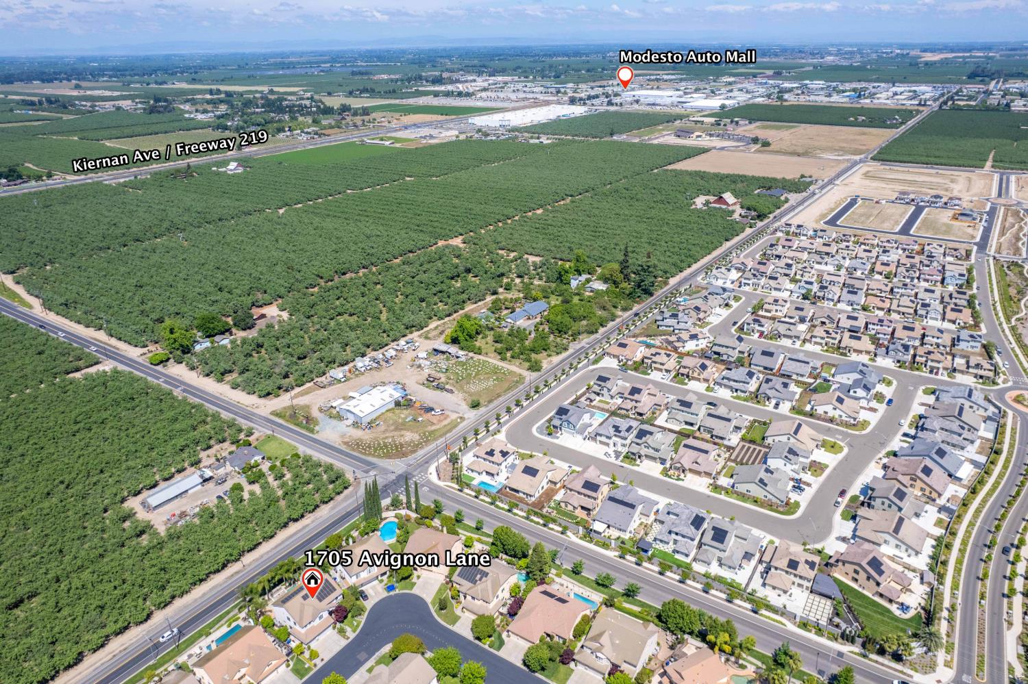 1705 Avignon Ln, Modesto, CA 95356