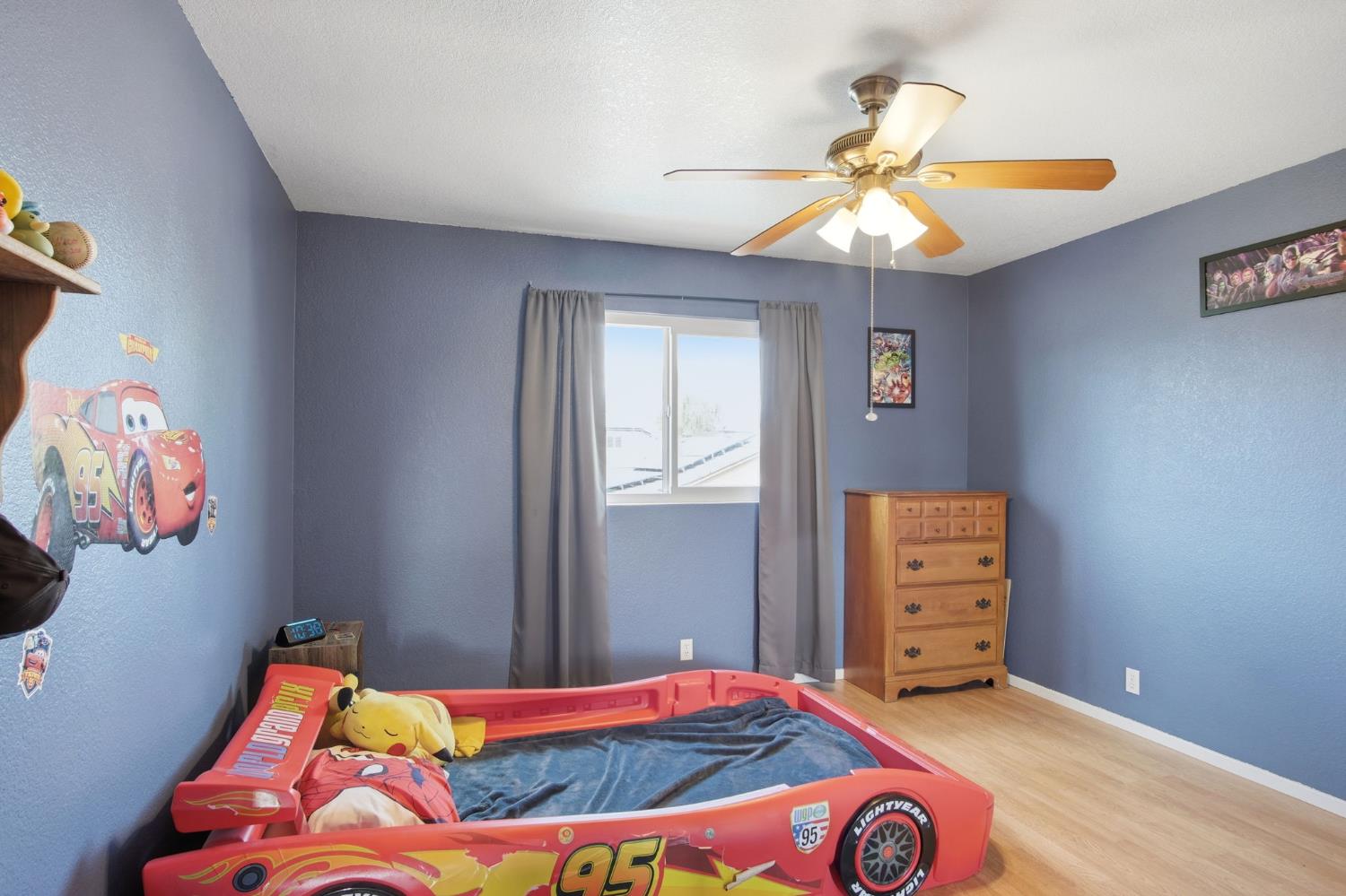 1669 London Ave, Manteca, CA 95336