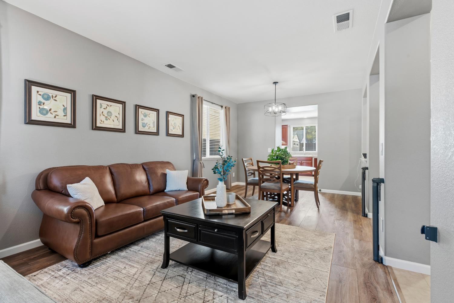 1504 Christiansen Dr, Modesto, CA 95355