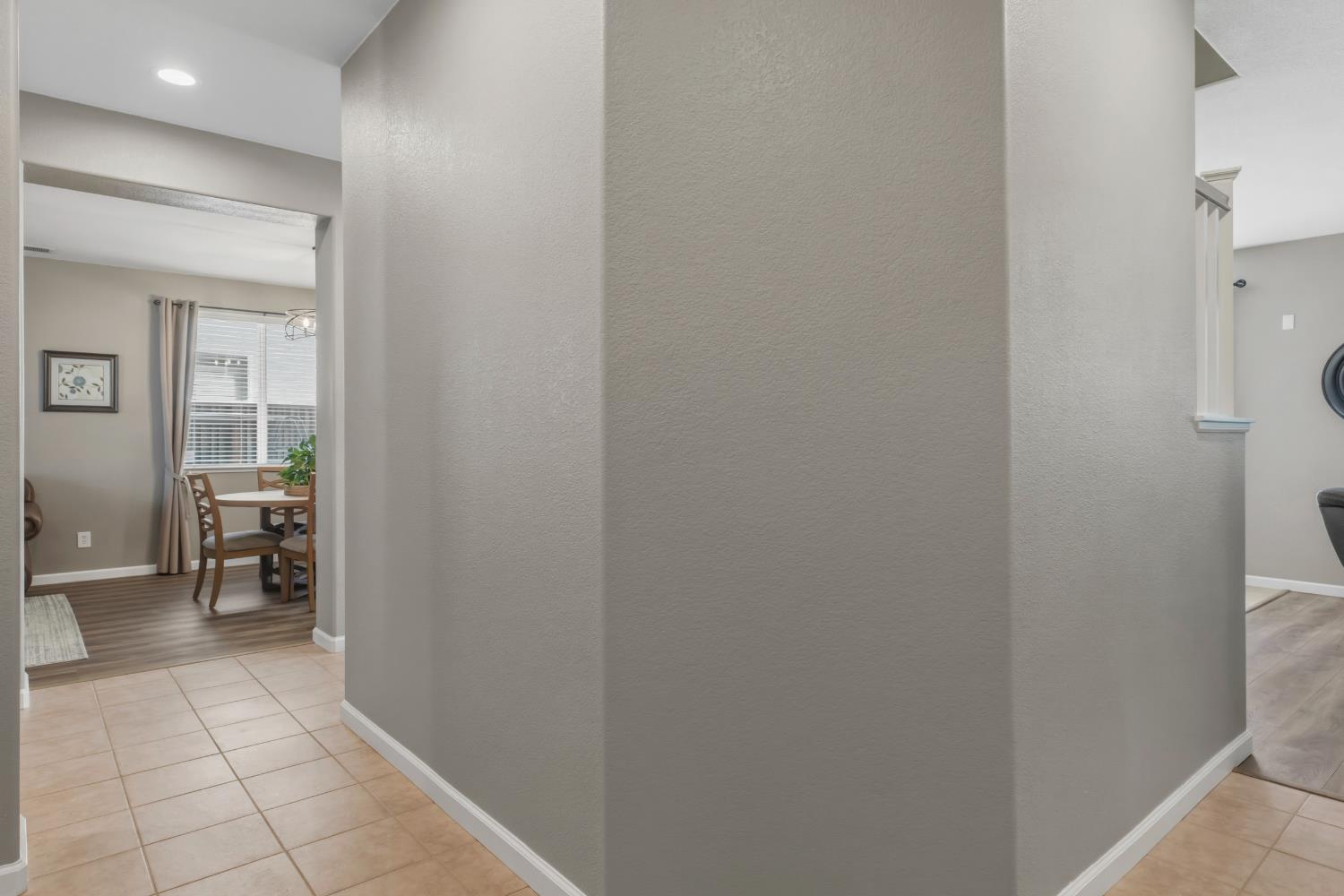 1504 Christiansen Dr, Modesto, CA 95355