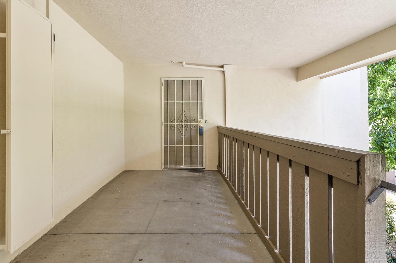 3701 Colonial Dr #164, Modesto, CA 95356