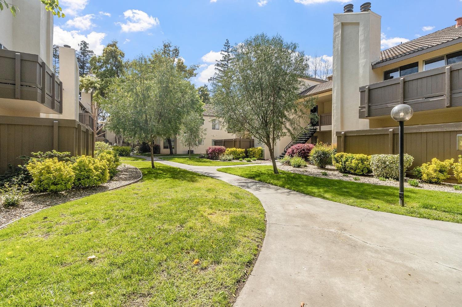 3701 Colonial Dr #164, Modesto, CA 95356