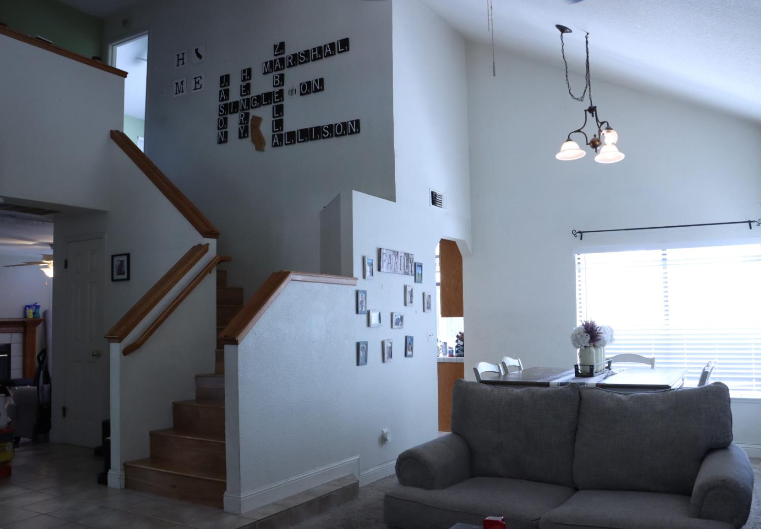 1000 Narvik Ln, Modesto, CA 95350