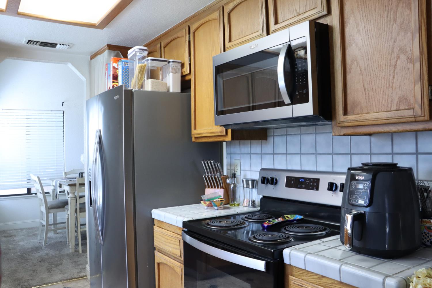 1000 Narvik Ln, Modesto, CA 95350