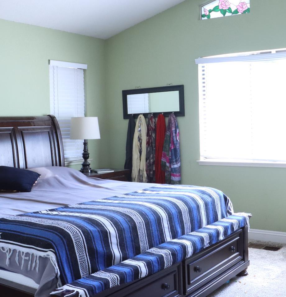 1000 Narvik Ln, Modesto, CA 95350