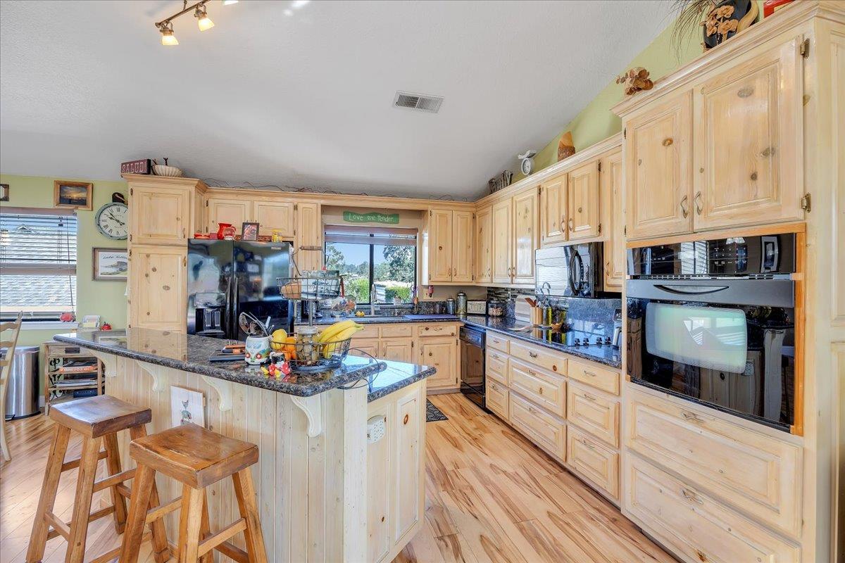 4248 Council Trl, Copperopolis, CA 95228