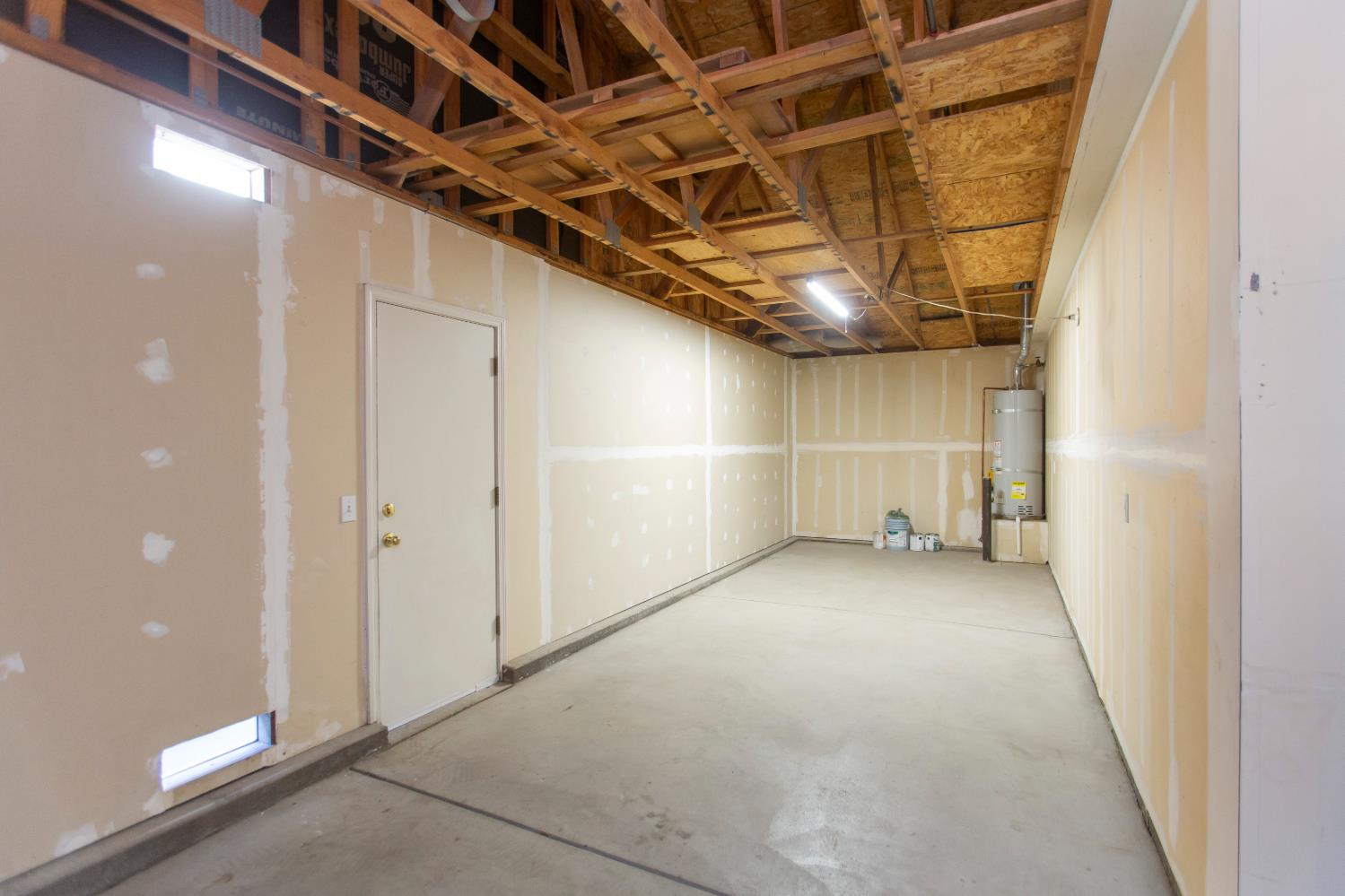 202 Meandering Ln, Turlock, CA 95382