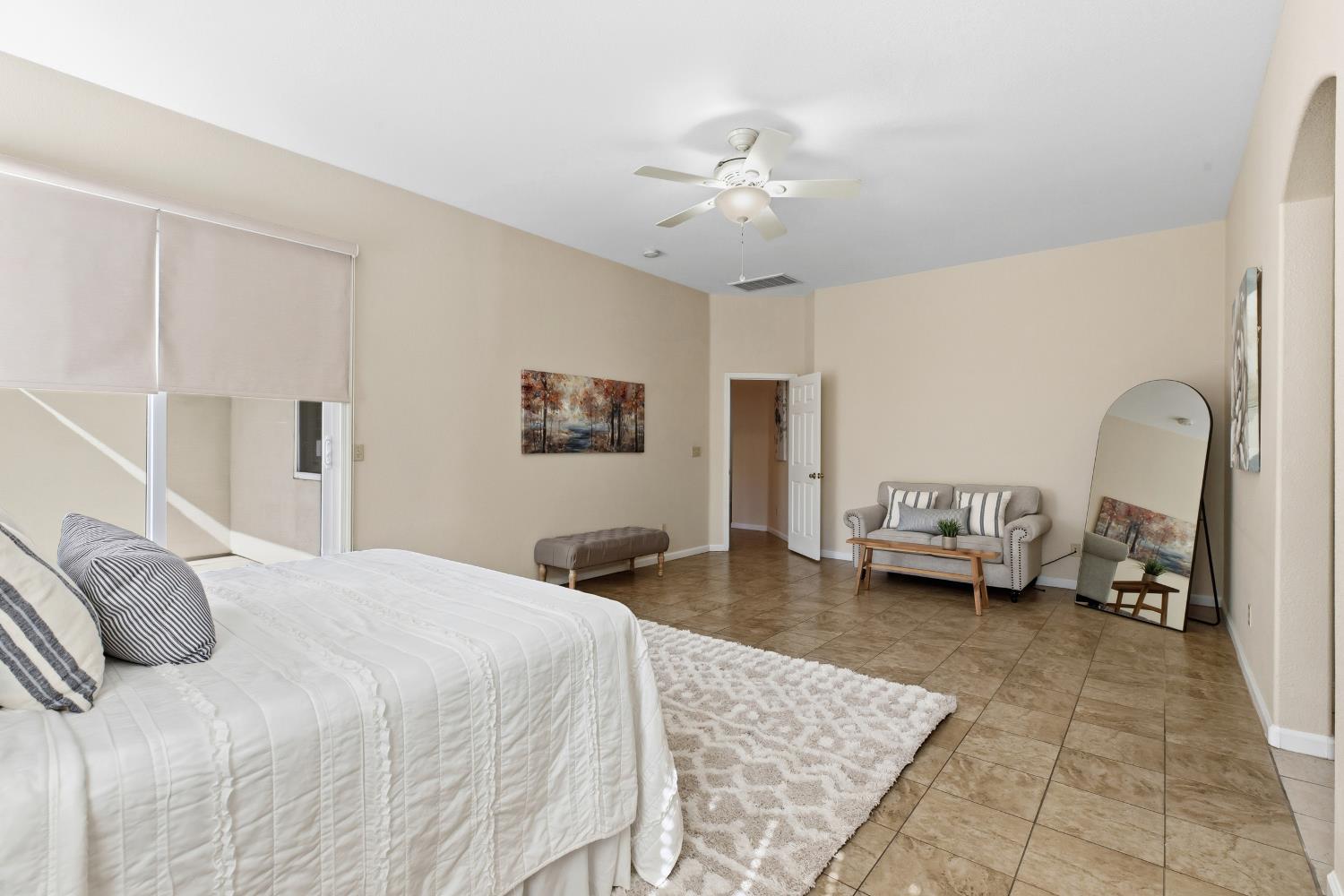 3808 Guildford Ln, Modesto, CA 95355