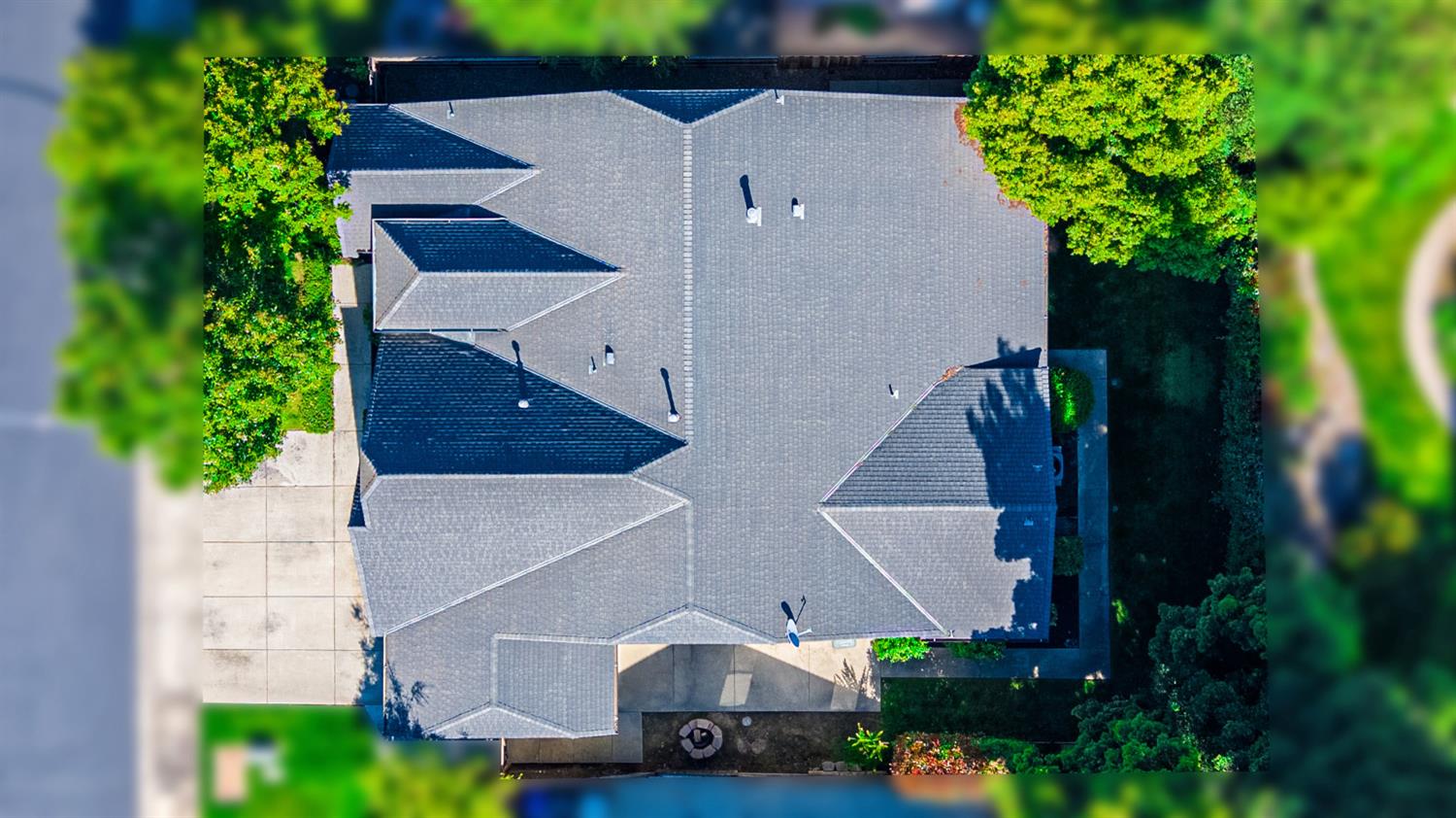 3808 Guildford Ln, Modesto, CA 95355