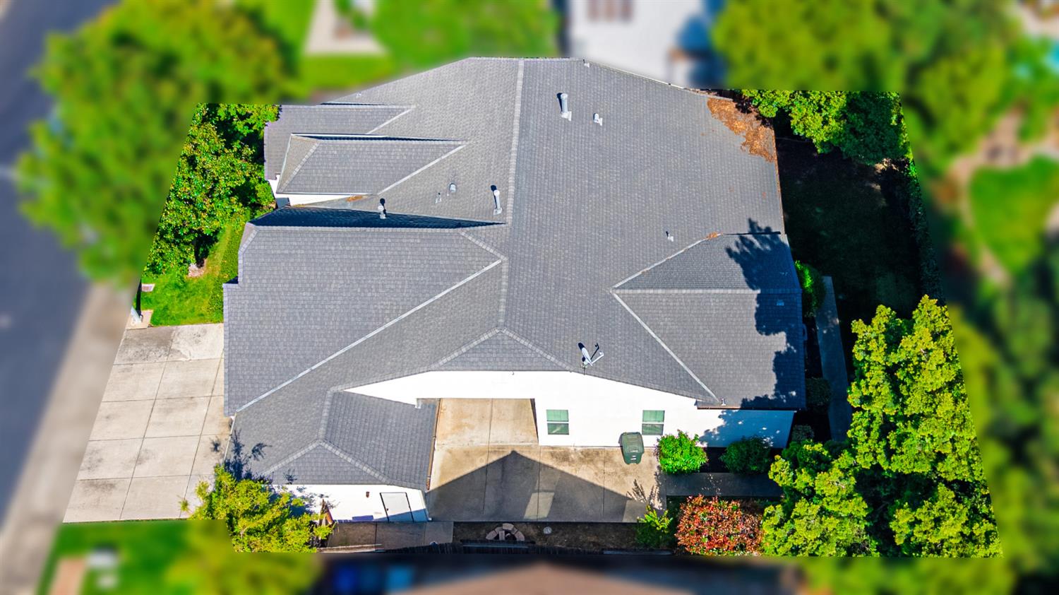 3808 Guildford Ln, Modesto, CA 95355