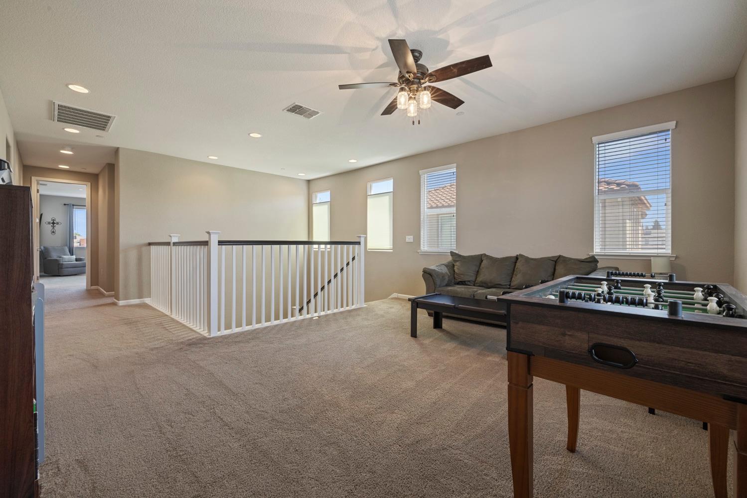 263 Franklin Ln, Ripon, CA 95366