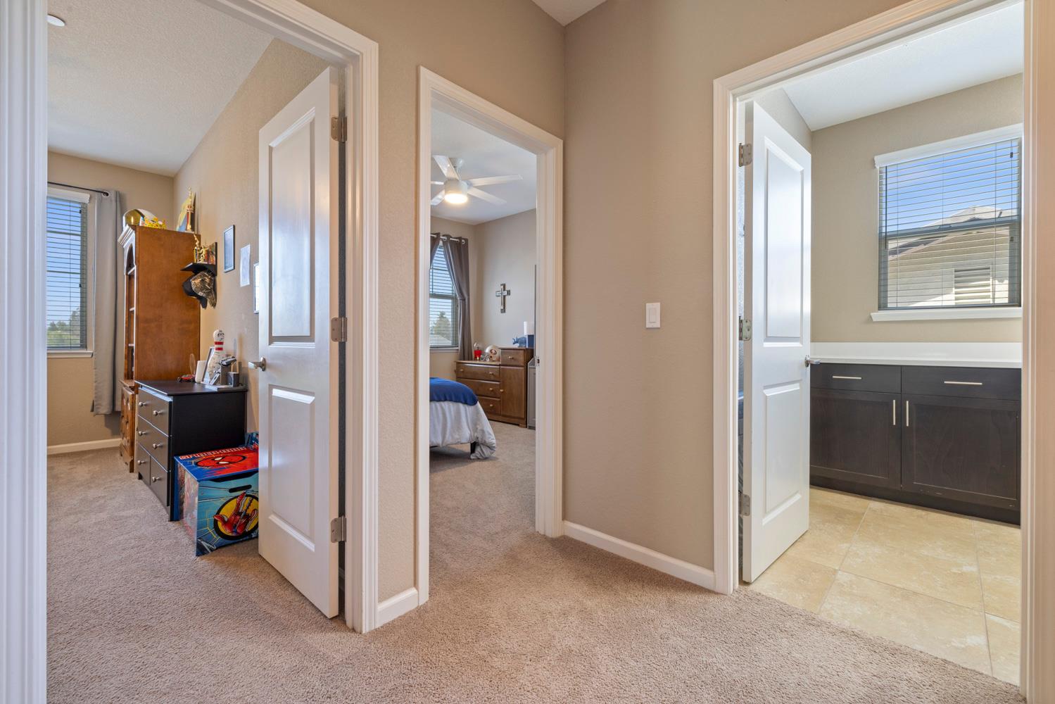 263 Franklin Ln, Ripon, CA 95366