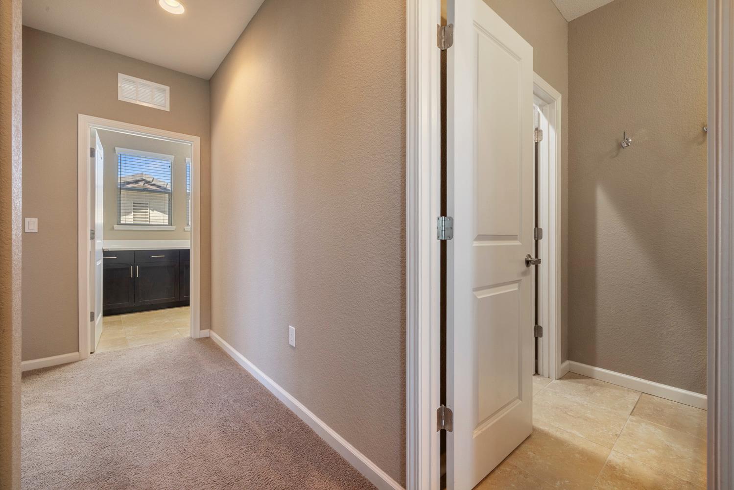 263 Franklin Ln, Ripon, CA 95366