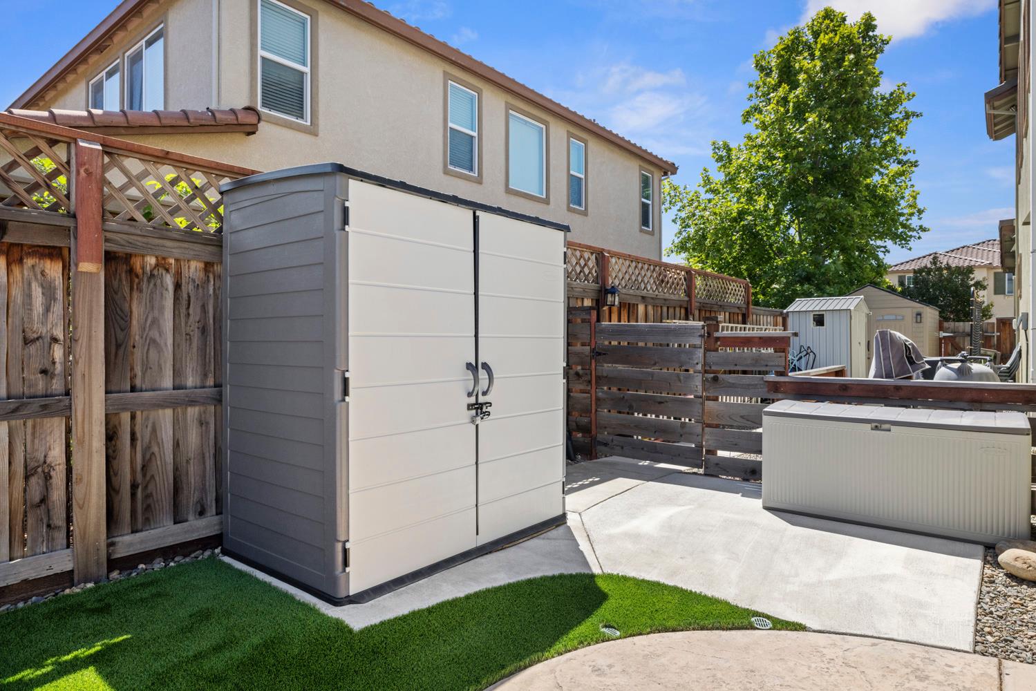 263 Franklin Ln, Ripon, CA 95366