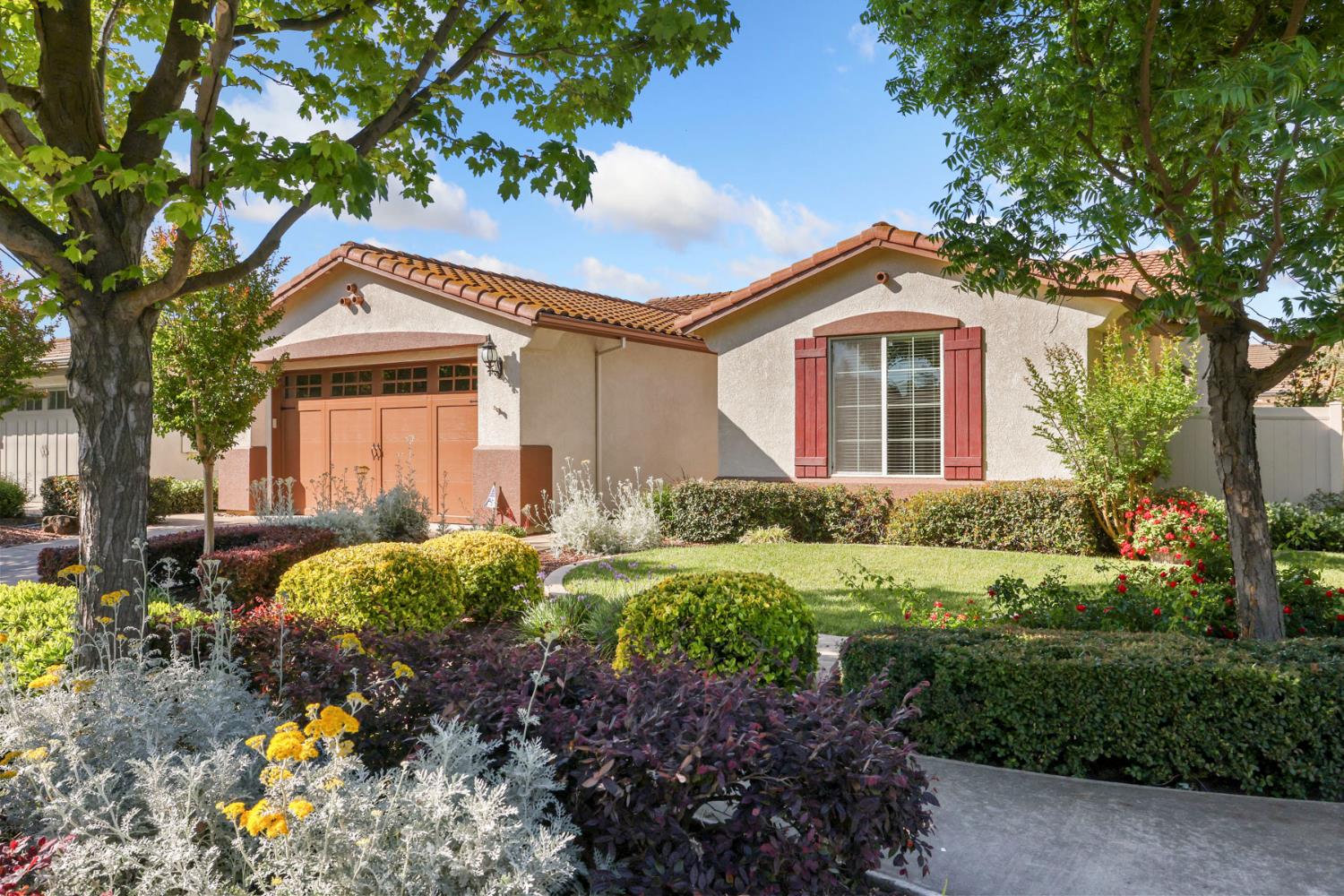 2349 Belle Glade Ln, Manteca, CA 95336