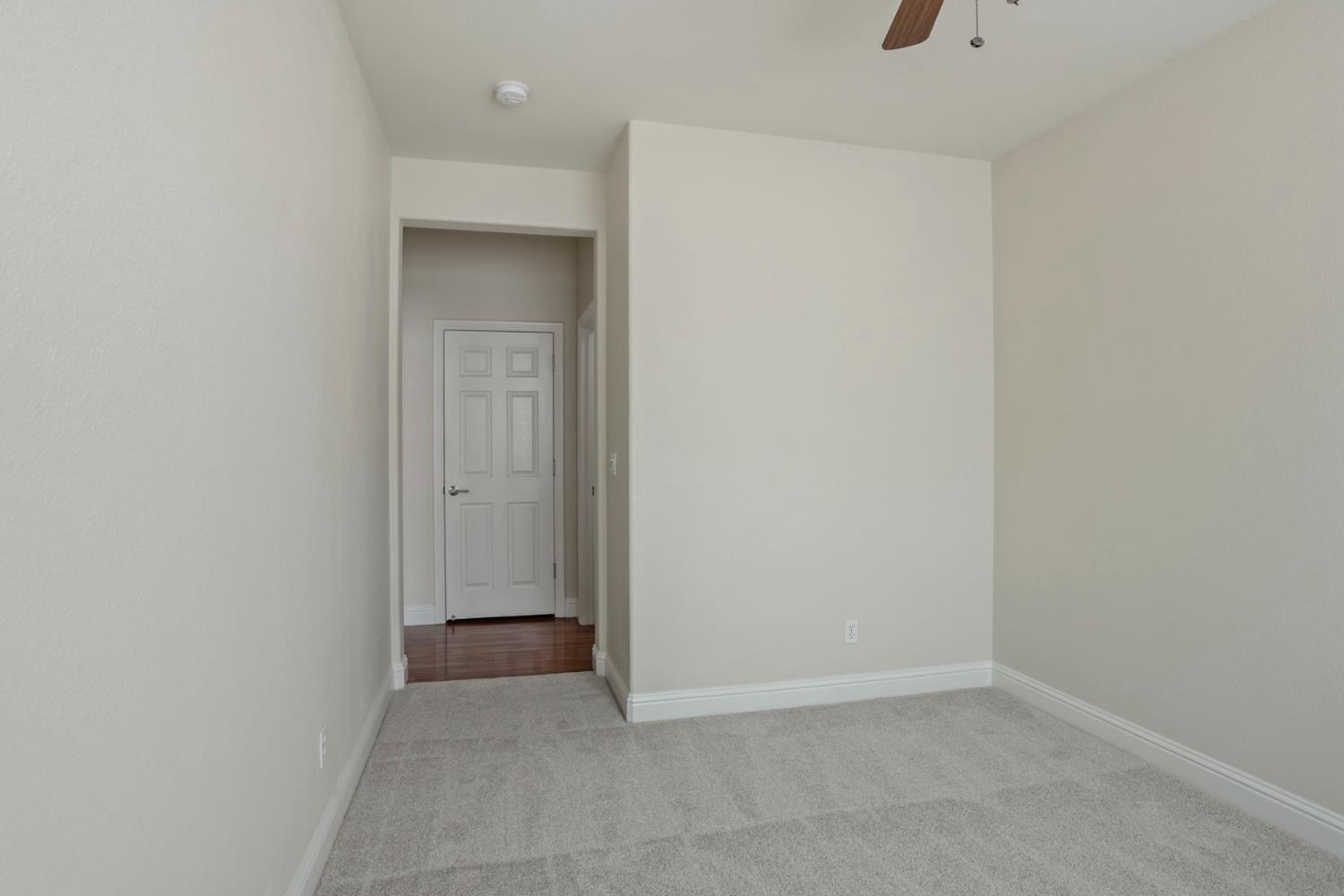 2349 Belle Glade Ln, Manteca, CA 95336