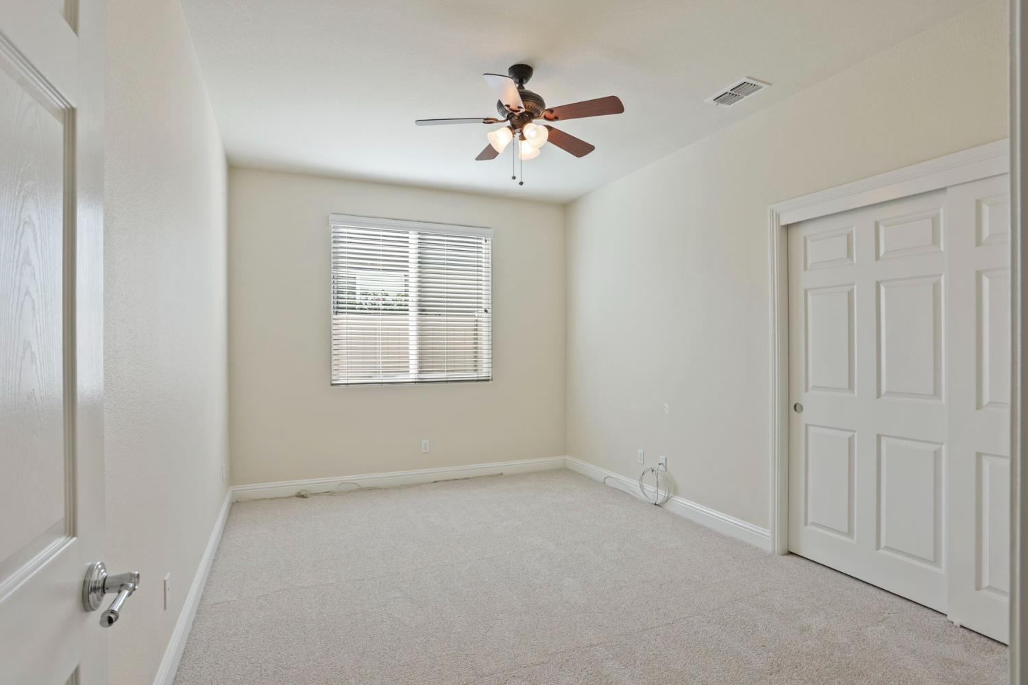 2349 Belle Glade Ln, Manteca, CA 95336