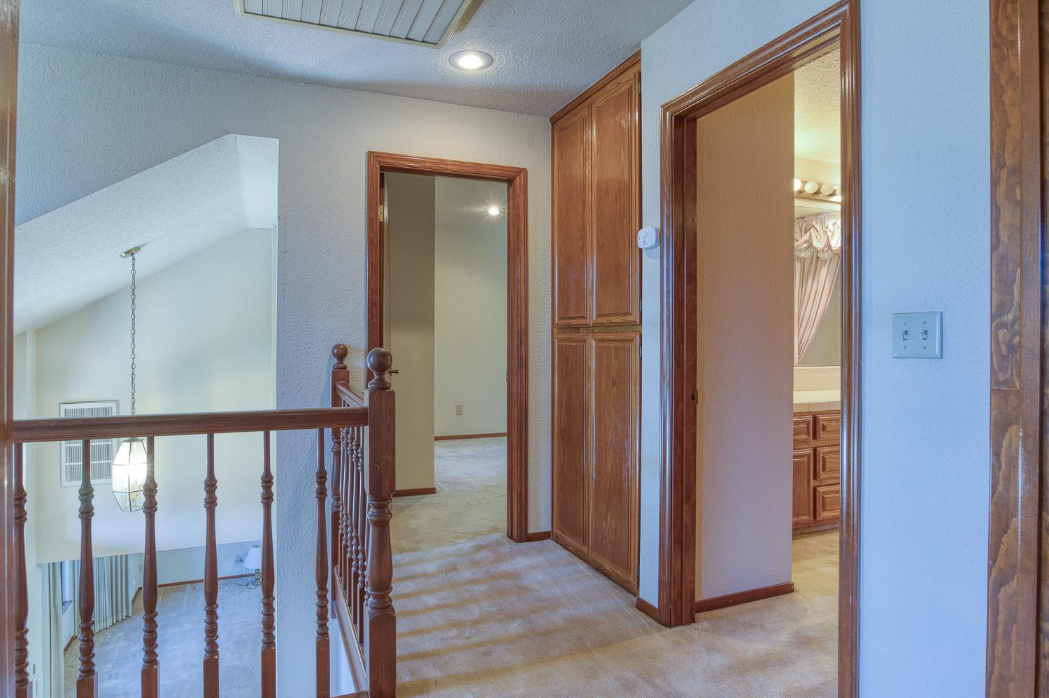 2501 Hilversum Ln, Modesto, CA 95356