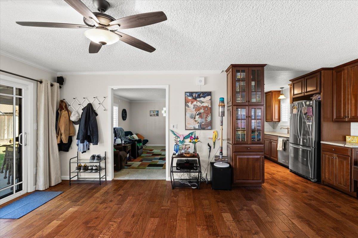 1829 Vallejo Dr, Modesto, CA 95355