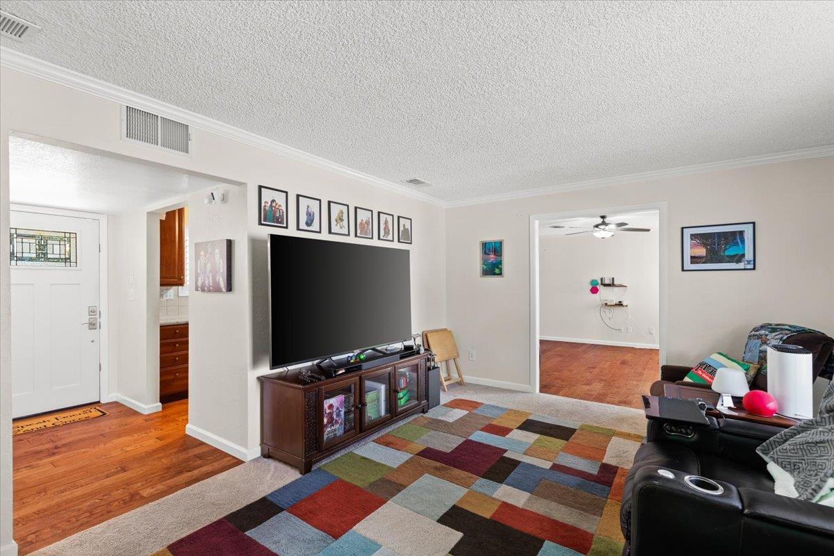 1829 Vallejo Dr, Modesto, CA 95355