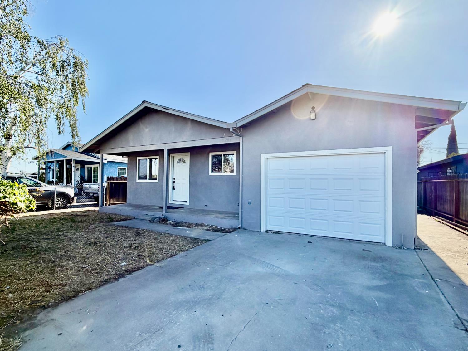 5204 7th St, Keyes, CA 95328