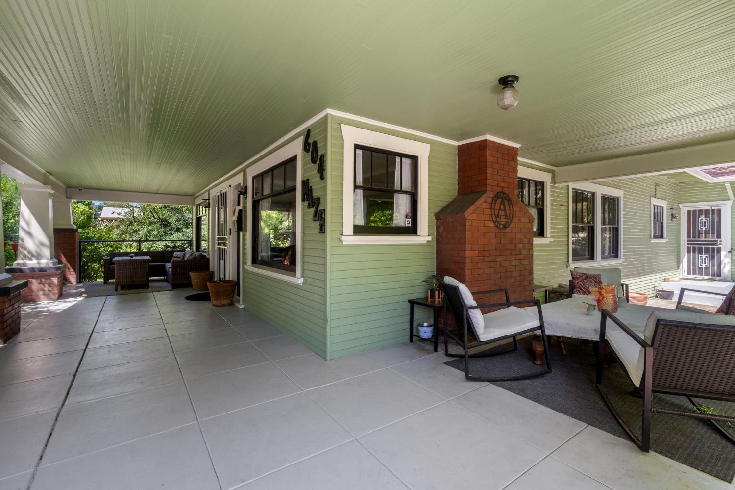 604 Maze Blvd, Modesto, CA 95351