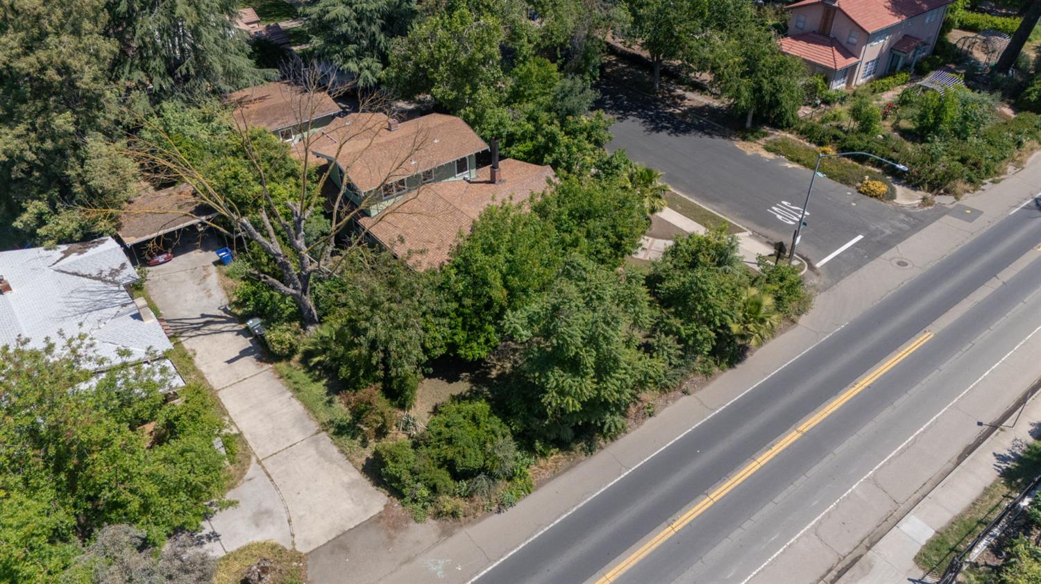 604 Maze Blvd, Modesto, CA 95351