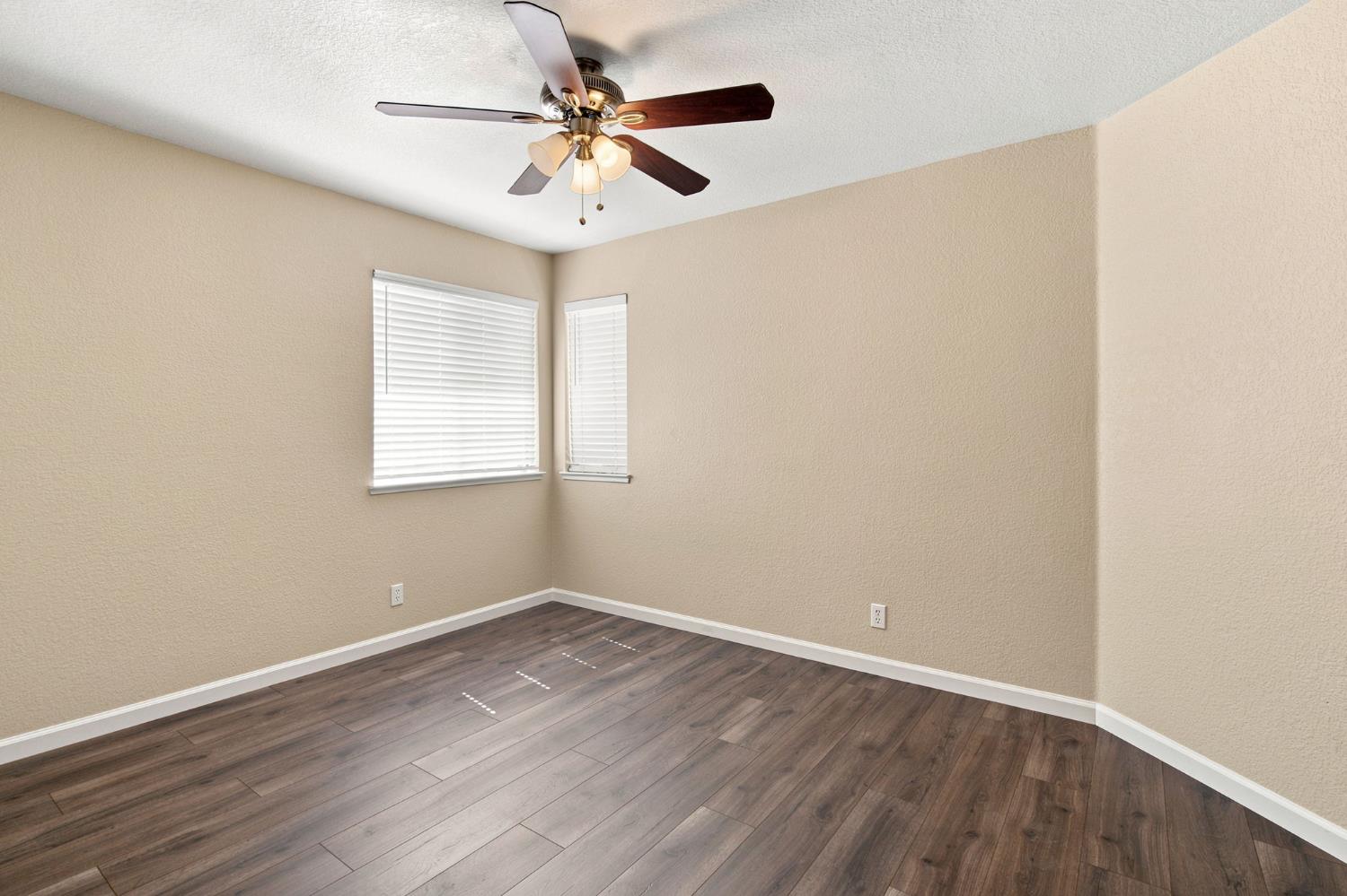 245 Douma Way, Ripon, CA 95366