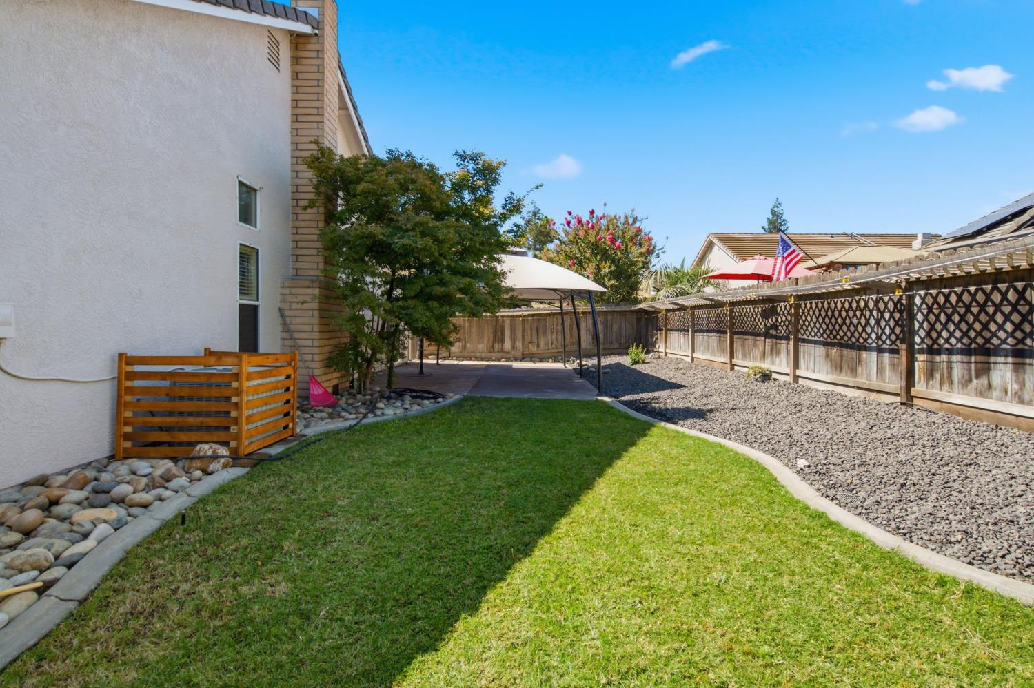 245 Douma Way, Ripon, CA 95366