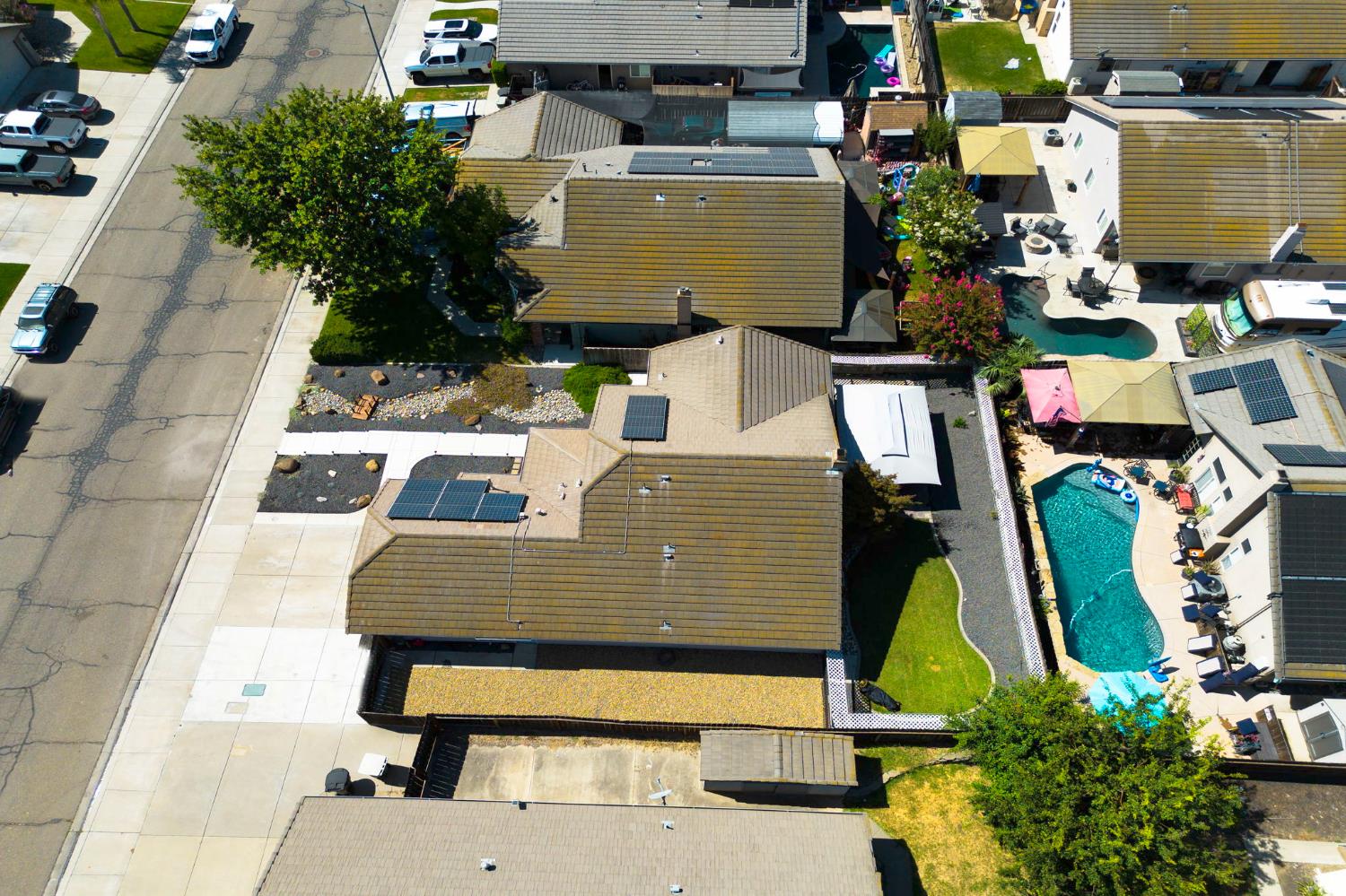 245 Douma Way, Ripon, CA 95366