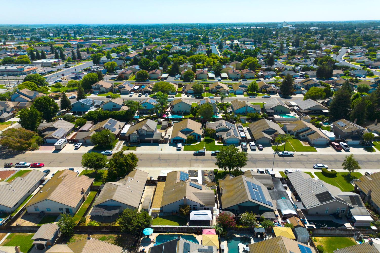245 Douma Way, Ripon, CA 95366