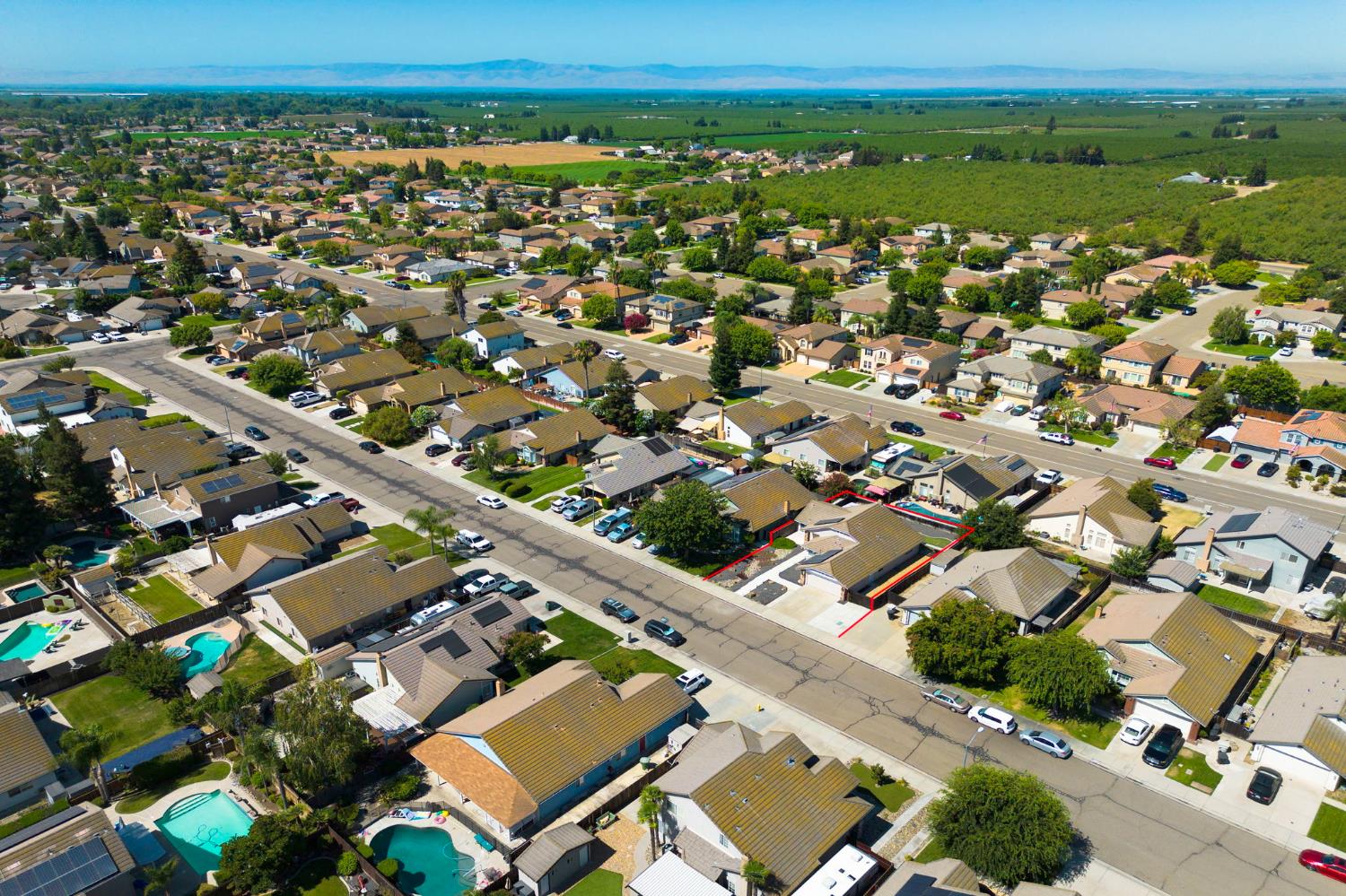 245 Douma Way, Ripon, CA 95366
