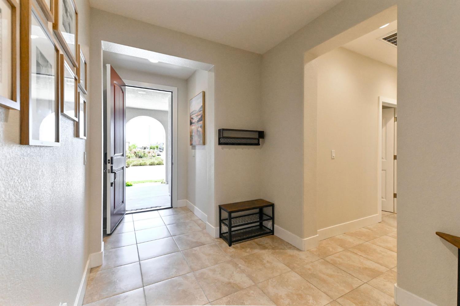 1849 Birdie Ave, Manteca, CA 95337