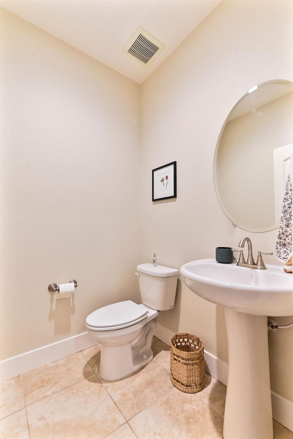 1849 Birdie Ave, Manteca, CA 95337