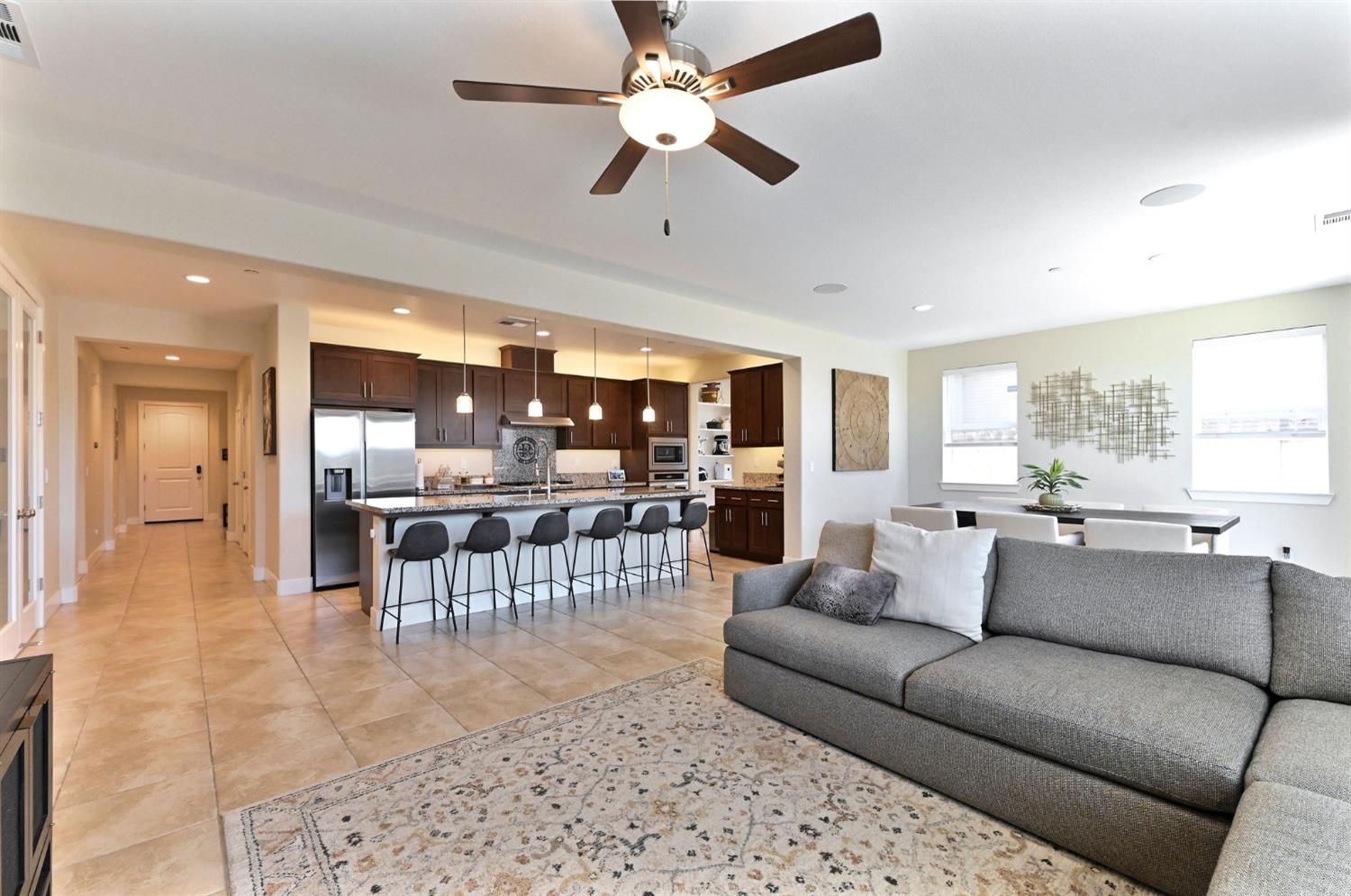 1849 Birdie Ave, Manteca, CA 95337
