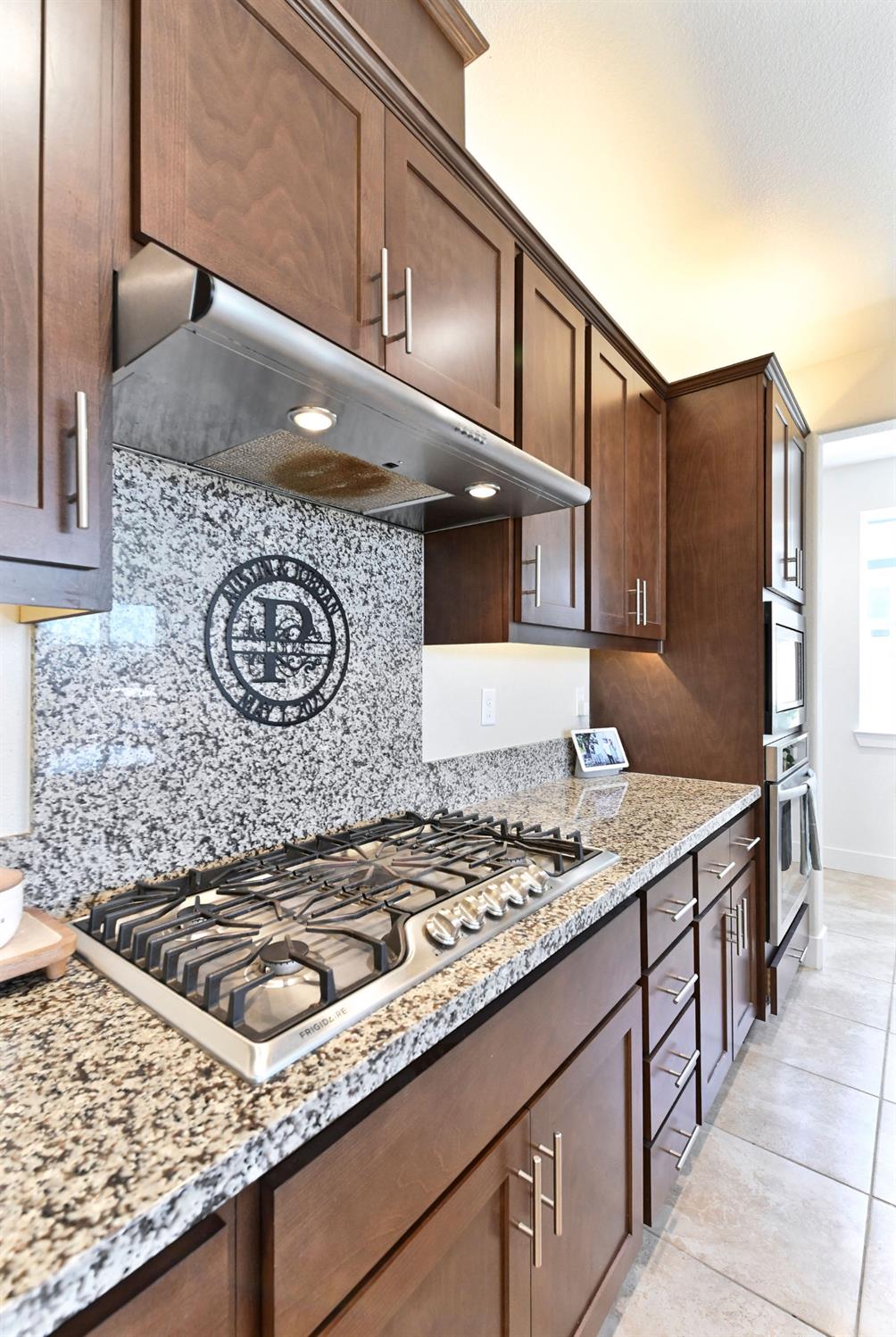 1849 Birdie Ave, Manteca, CA 95337
