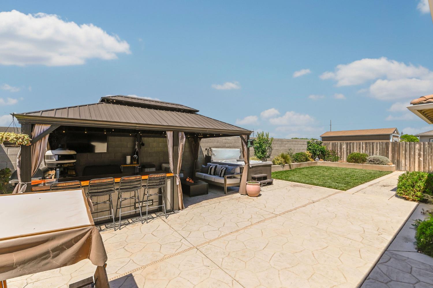 1849 Birdie Ave, Manteca, CA 95337