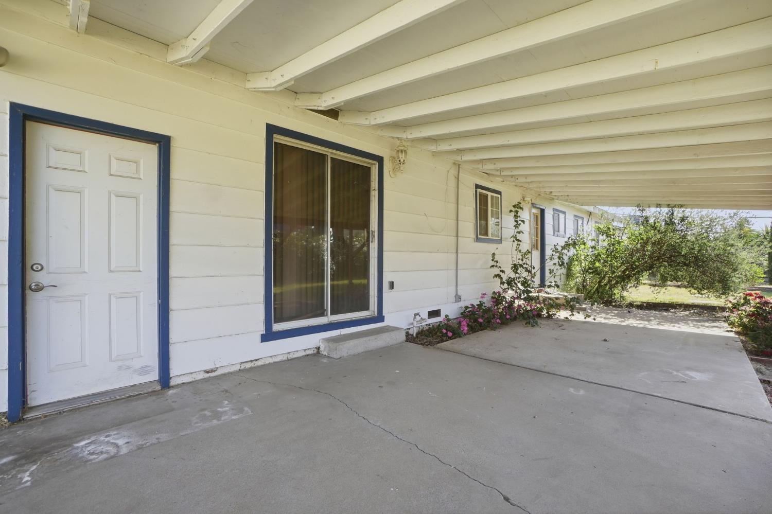 6845 Camellia Dr, Atwater, CA 95301