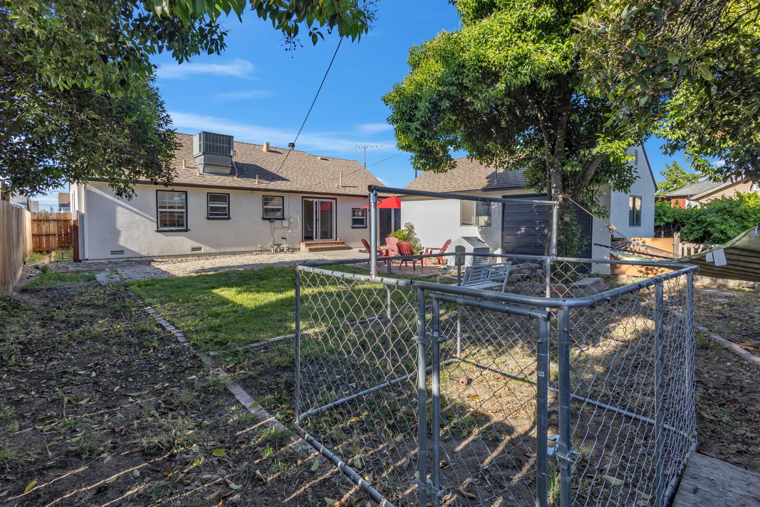628 Fir St, Manteca, CA 95336
