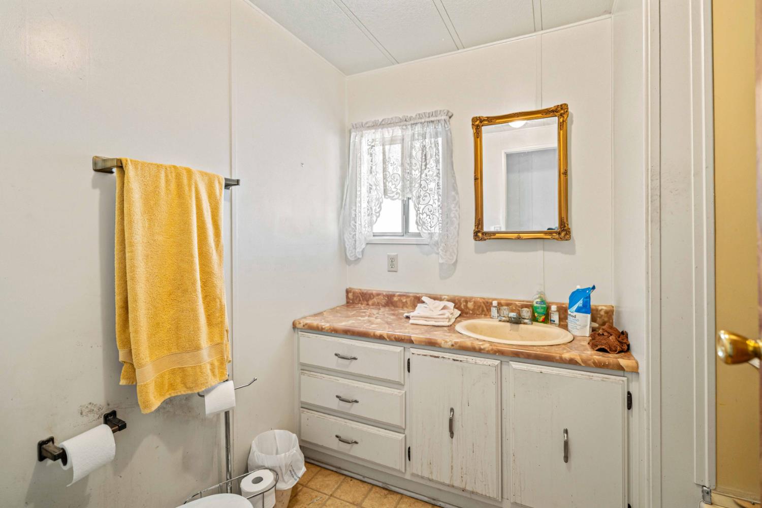 1400 N Tully Rd #114, Turlock, CA 95380