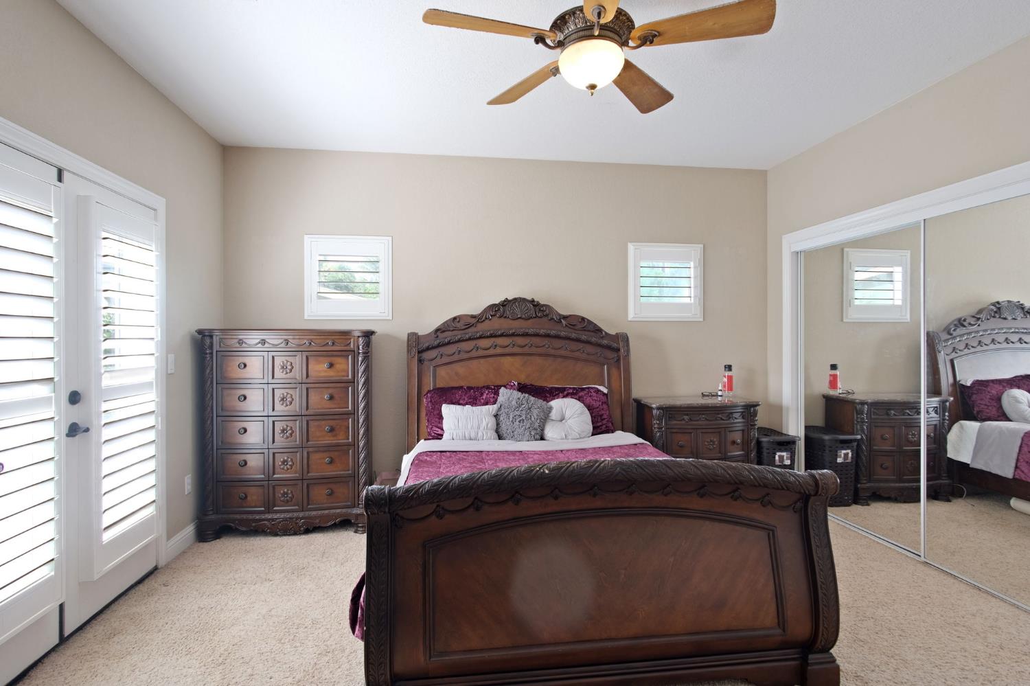 984 E Woodward Ave, Manteca, CA 95337