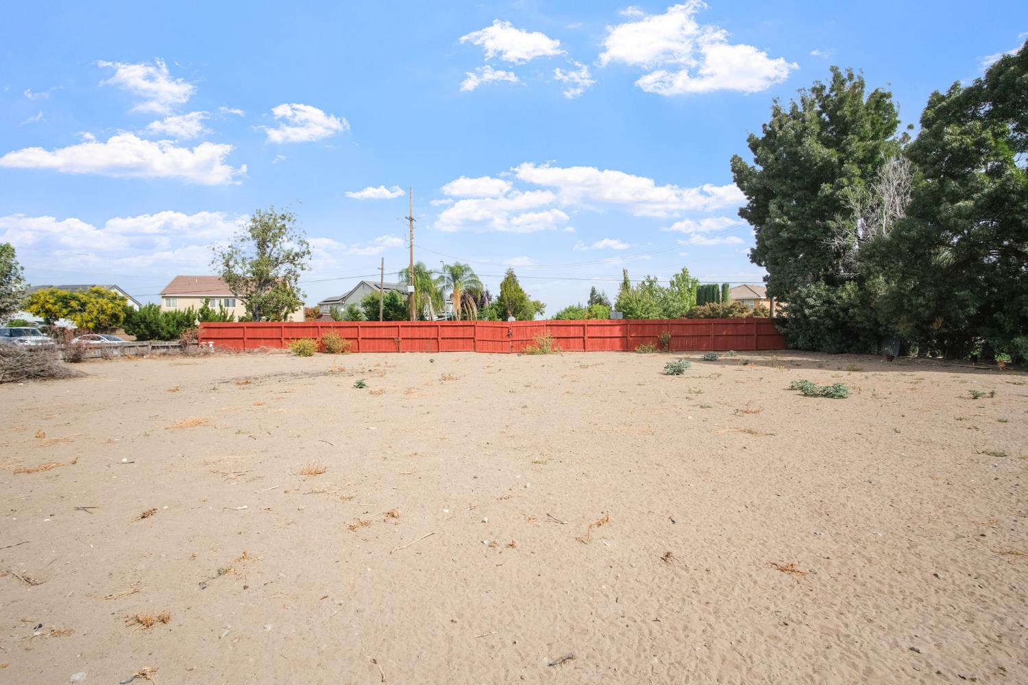 984 E Woodward Ave, Manteca, CA 95337