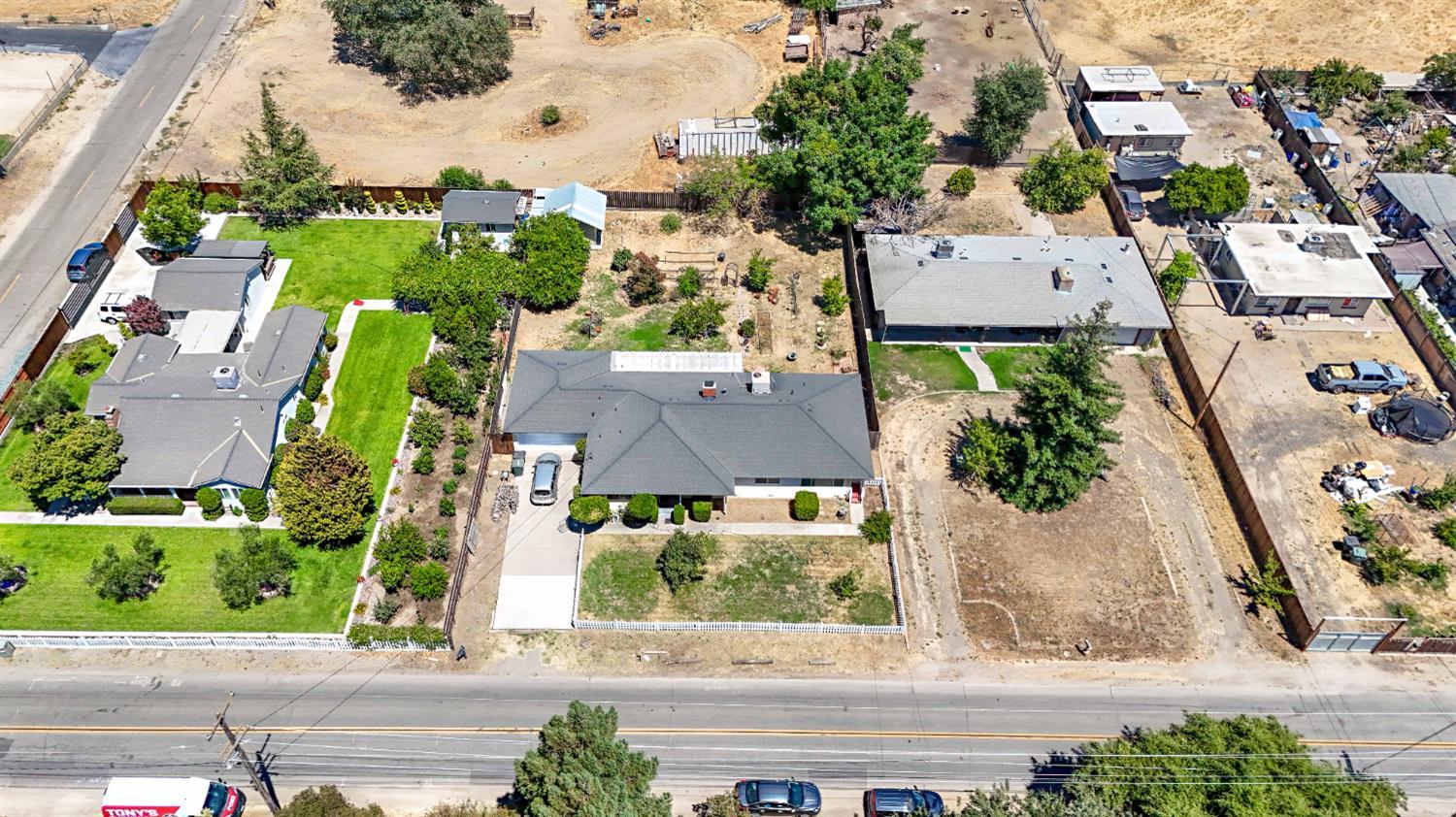 1608 Ohio Ave, Modesto, CA 95358
